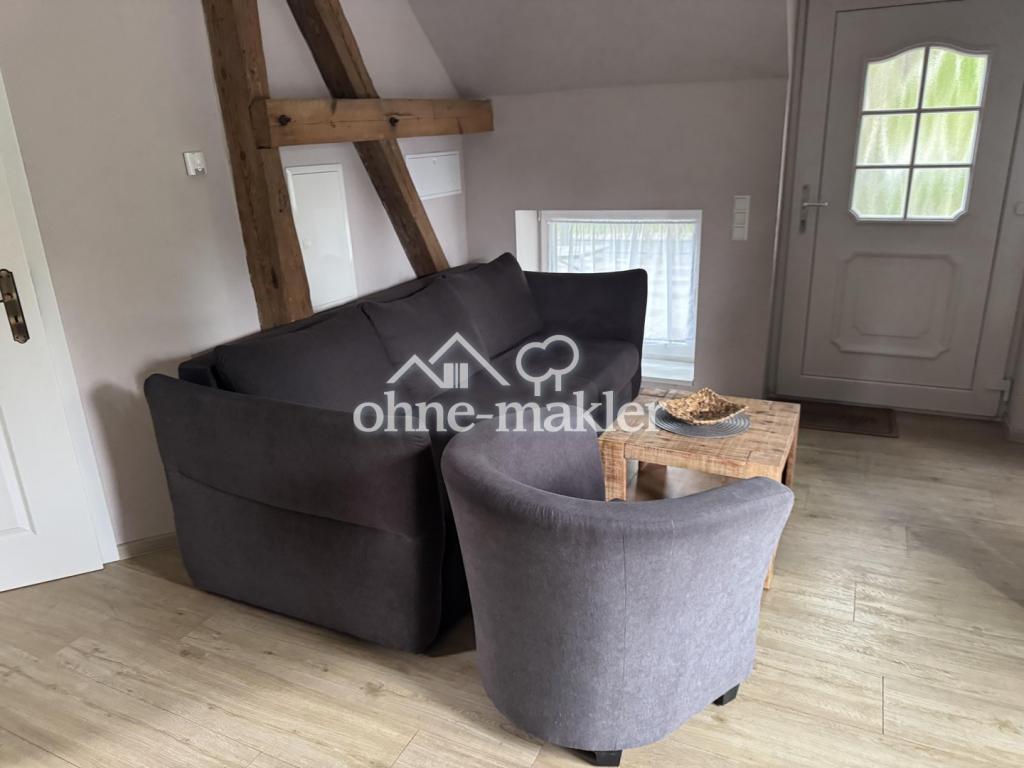 Voll möblierte 2 Raumwohnung mit Einbauküche auf einem Bauernhof in Parstein - Foto 1