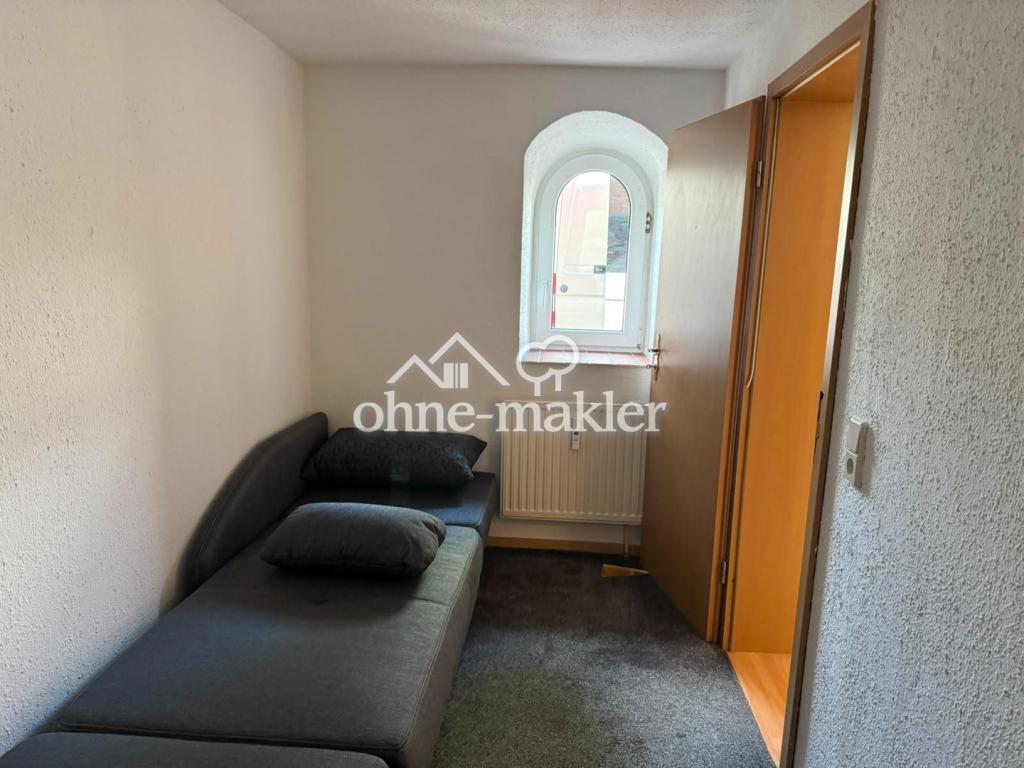 Kleine voll möblierte 2 Raumwohnung mit Einbauküche auf einem Bauernhof in Parstein - Photo 4