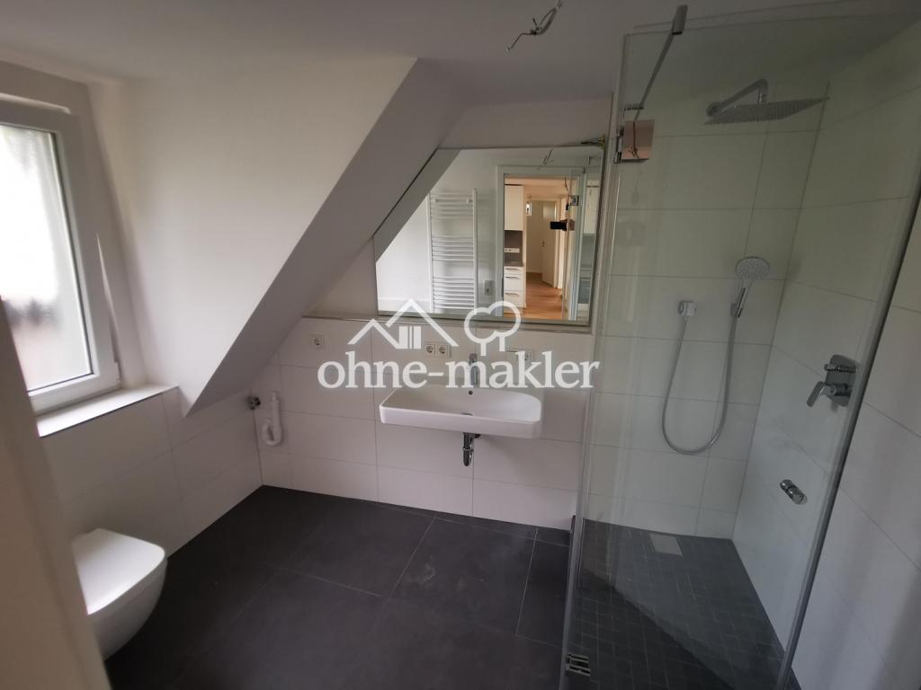 Modernisierte Dachgeschosswohnung in Mainz-Finthen - hell, ruhig und charmant - Foto 5