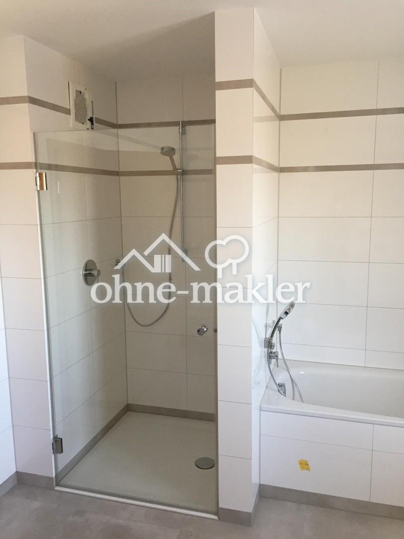Exclusive 3-Zimmer-Wohnung mit Einbauküche und Balkon - Foto 4