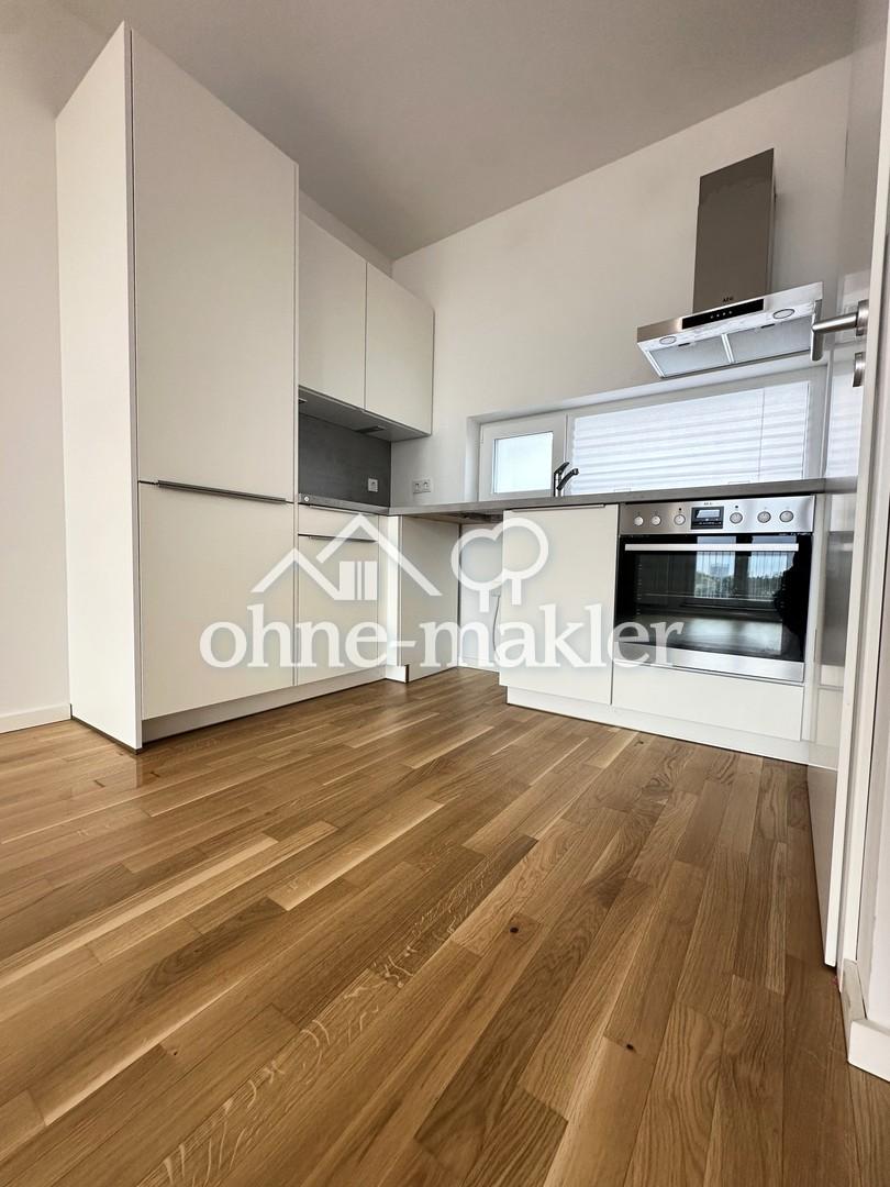 Moderne 3-Zimmer-Dachgeschosswohnung mit großer Dachterrasse und Weitblick über Spandau - Photo 2