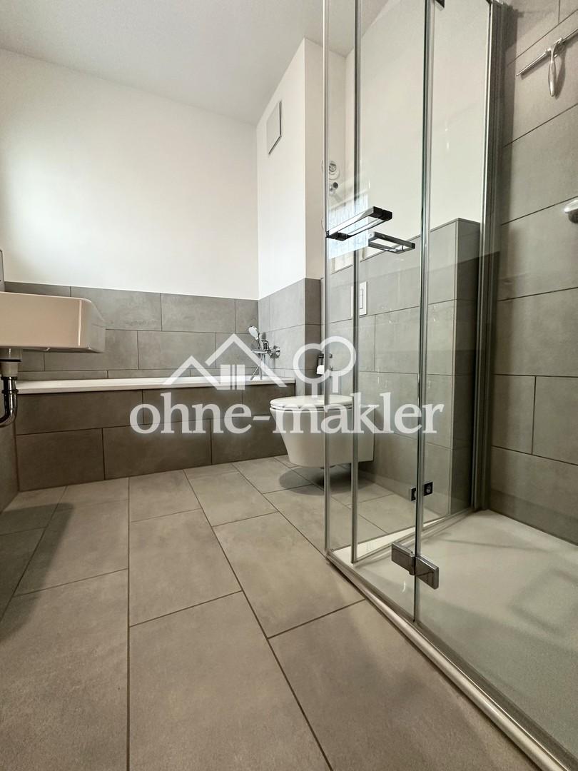 Moderne 3-Zimmer-Dachgeschosswohnung mit großer Dachterrasse und Weitblick über Spandau - Photo 3