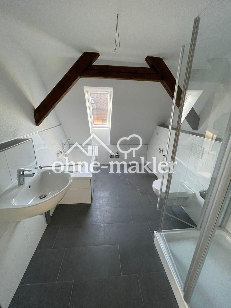 Gepflegte 3-Zimmer-Wohnung in zentraler Lage in Villingen-Schwenningen - Foto 2