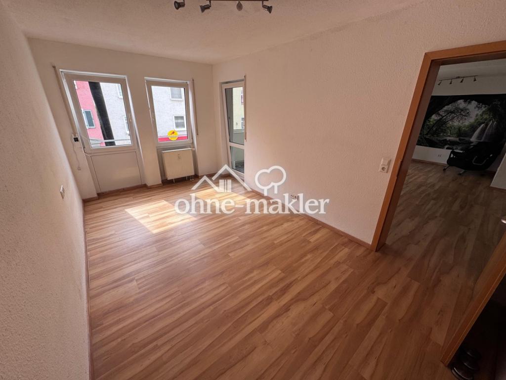 Ansprechende 2-Raum-Wohnung mit Loggia und Einbauküche provisionsfrei in Tuttlingen - Foto 1