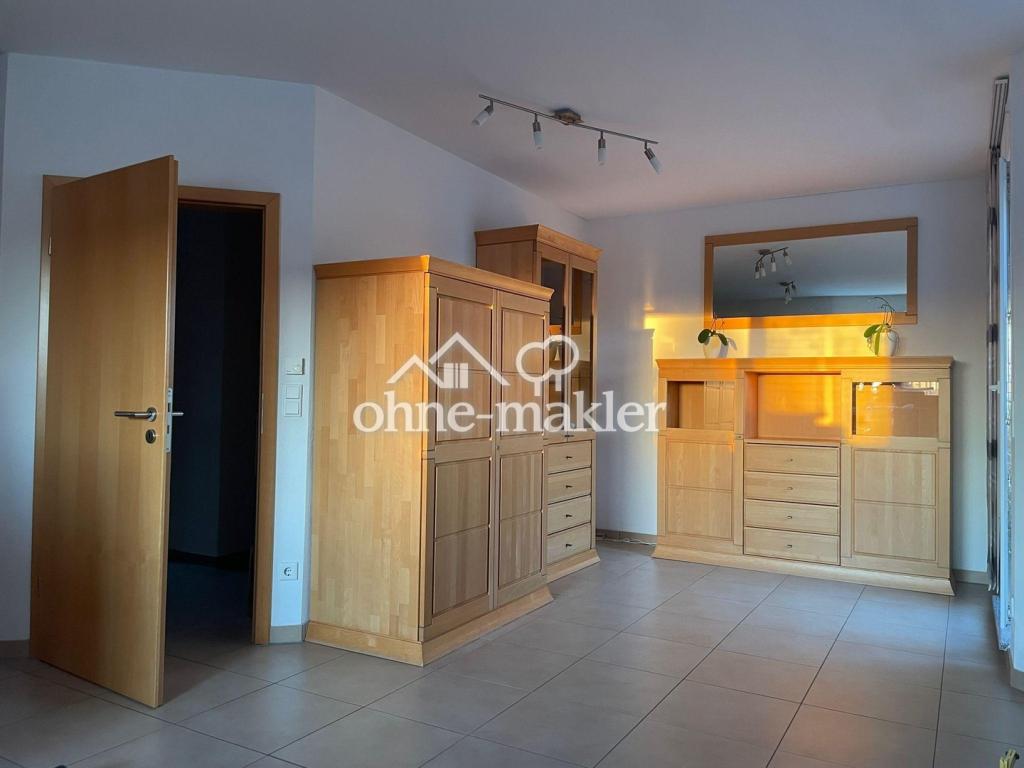 2-Zimmer Dachgeschosswohnung Ingolstadt-Etting 65 m² mit TG + Dachterasse - Foto 2