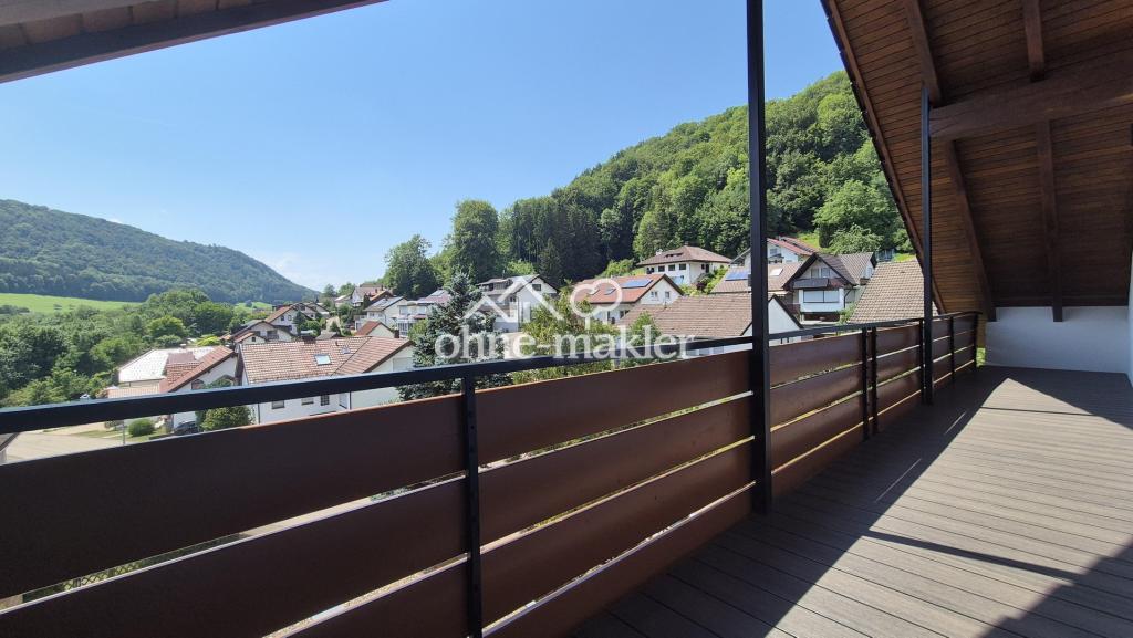 Moderne Dachgeschosswohnung mit Balkon, Garage & Kaminofen in ruhiger Aussichtslage - Photo 5