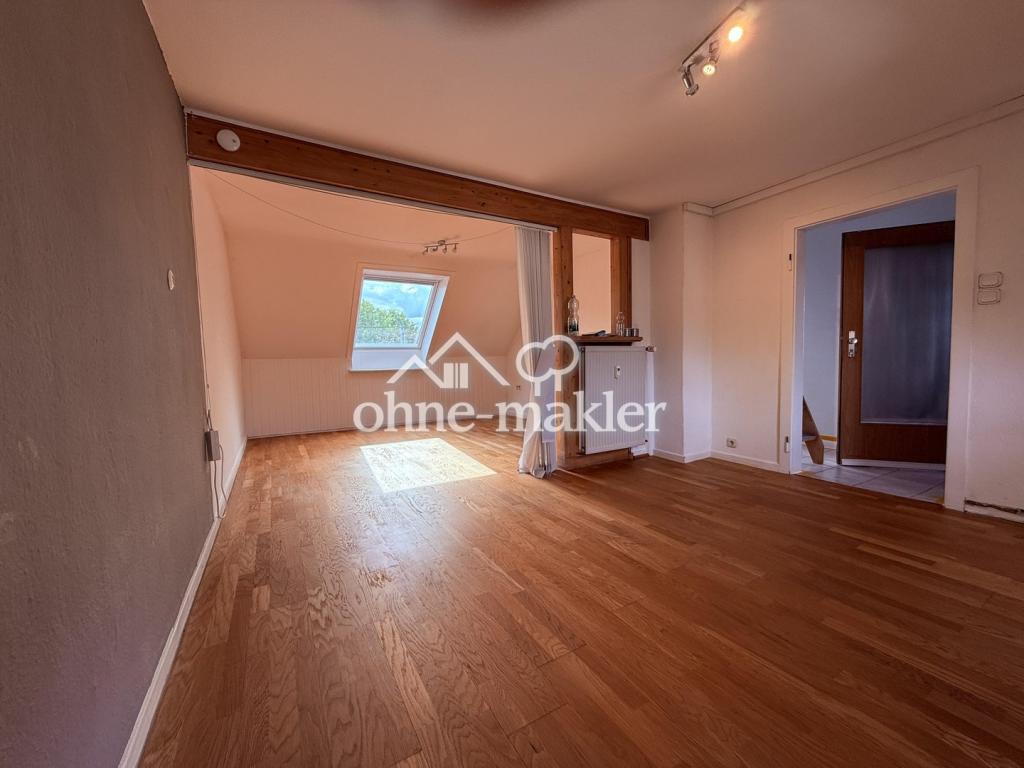 Dachgeschosswohnung in super Lage mit kleiner Oase, Gemeinschaftsgarten - Foto 2