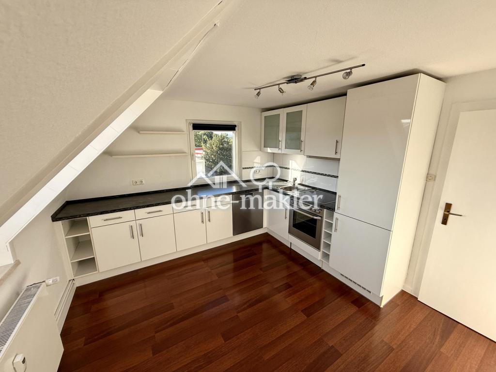 Dachgeschosswohnung in super Lage mit kleiner Oase, Gemeinschaftsgarten - Photo 5