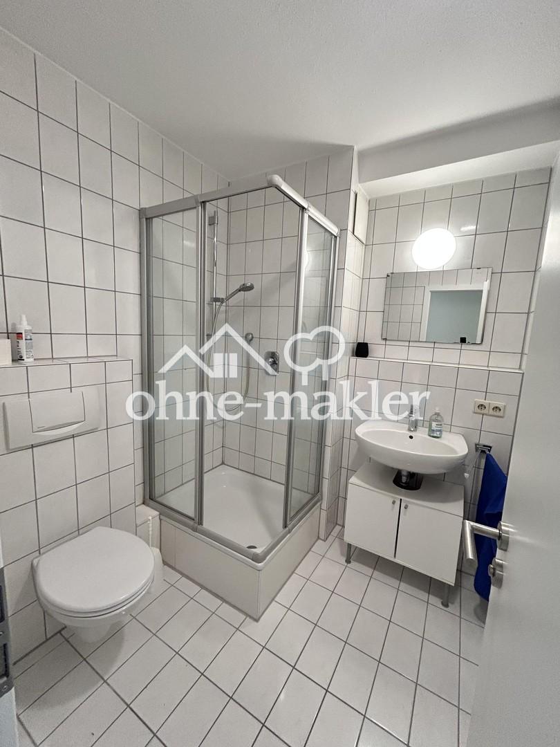 Renovierte 1-Zimmer-Wohnung mit Terrasse, neuer Küche, Aufzug und Stellplatz in Nebringen - Foto 5