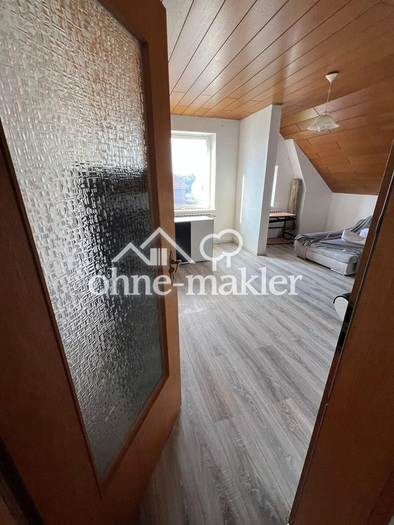 Helle 2,5-Zimmer-Dachgeschoss-Wohnung in Obernkirchen - Photo 1