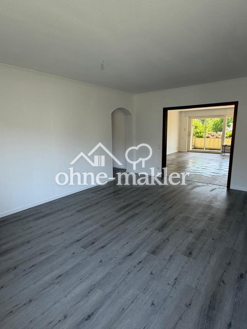 Schöne und ruhige 2-Zimmer Wohnung mit Gäste-WC und Bad inklusive Balkon auf 98m² - Foto 3