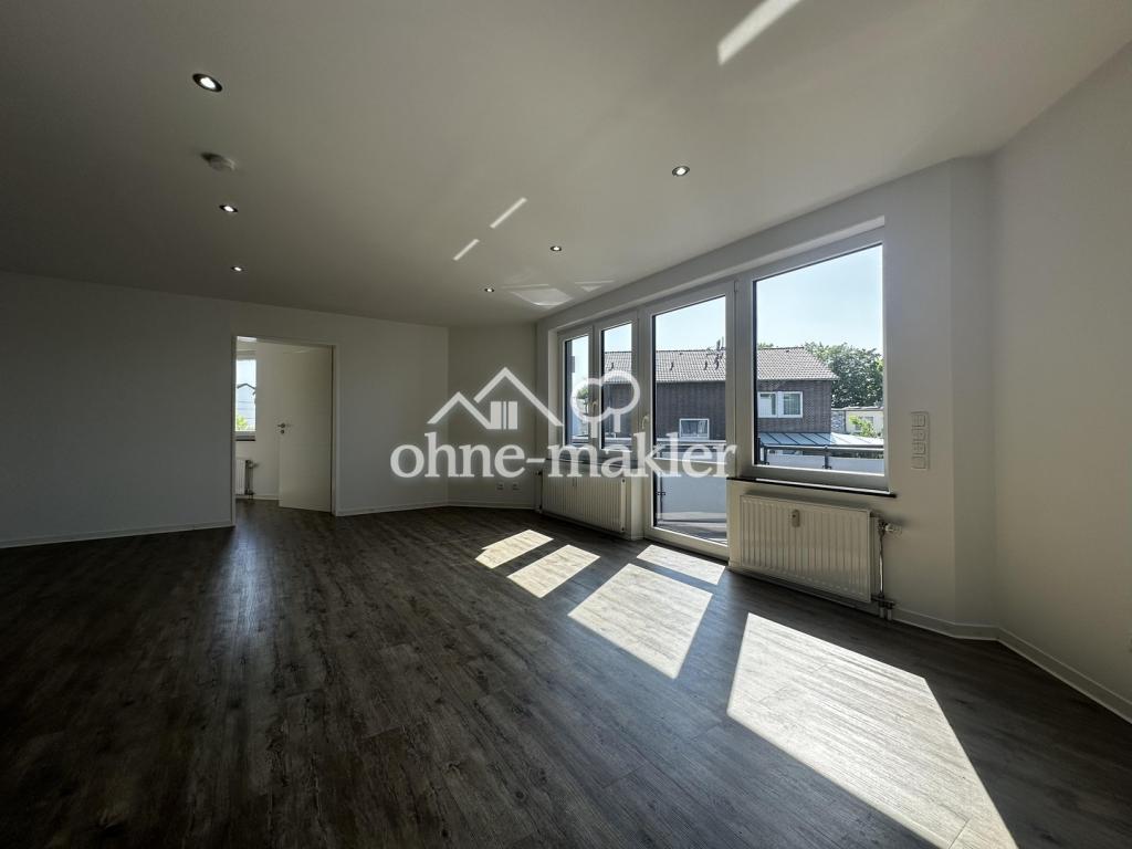Frisch renovierte 2-Zimmer-Wohnung mit Balkon & Stellplatz im Zentrum von Alsdorf! - Photo 1