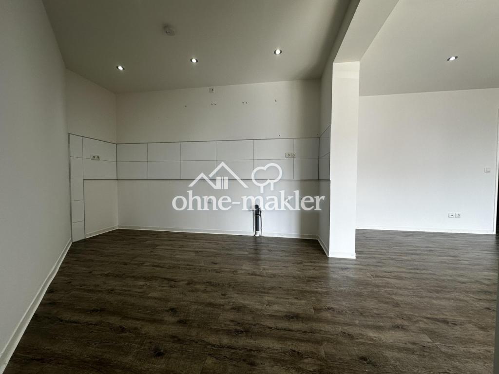 Frisch renovierte 2-Zimmer-Wohnung mit Balkon & Stellplatz im Zentrum von Alsdorf! - Foto 3
