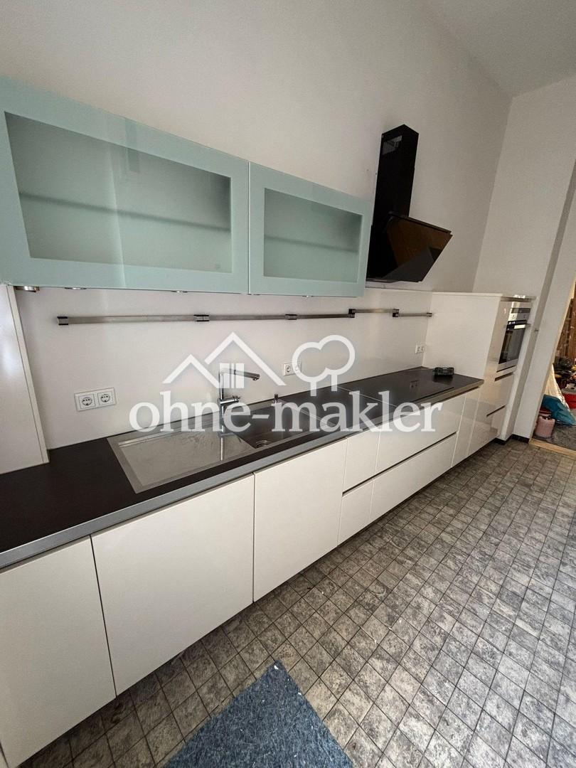 Helle und moderne Altbauwohnung in begehrter Lage - Photo 1