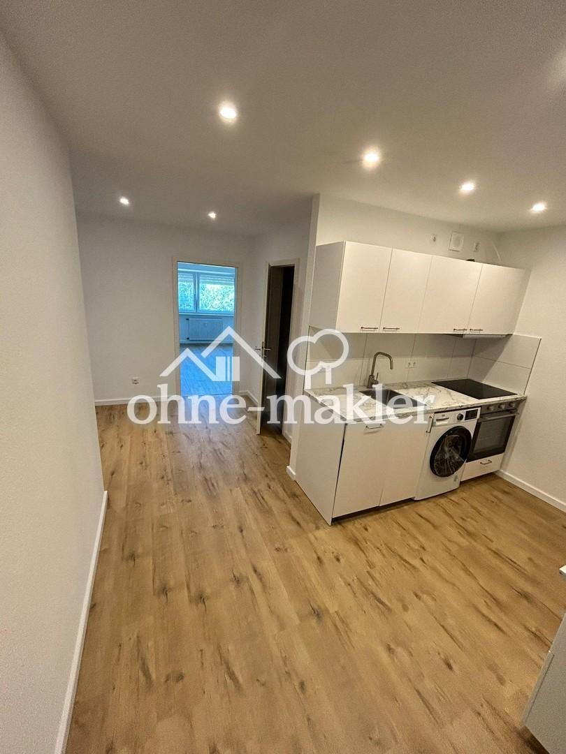 Neu sanierte 3 Zimmer Wohnung mit Bad, Küche und Balkon - Photo 4