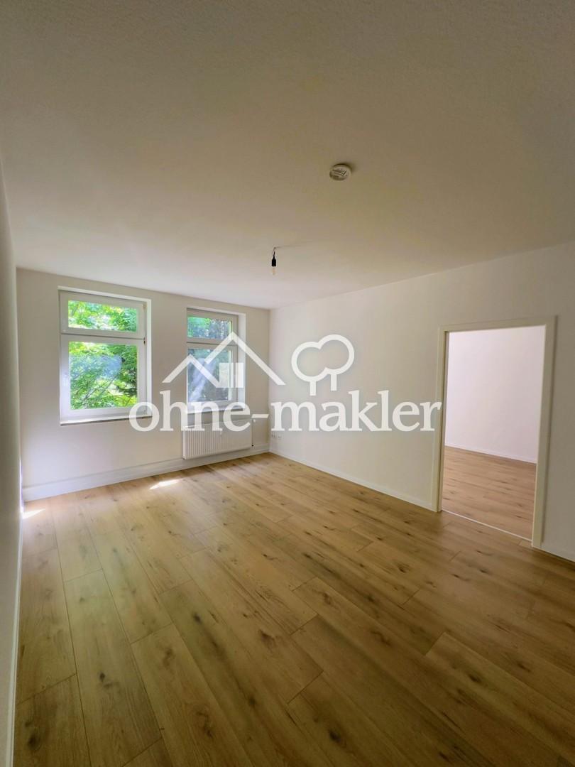 Frisch sanierte 2-Zimmer-Wohnung mit neuer Einbauküche & Tageslichtbad in Stadtfeld-Ost - Photo 1