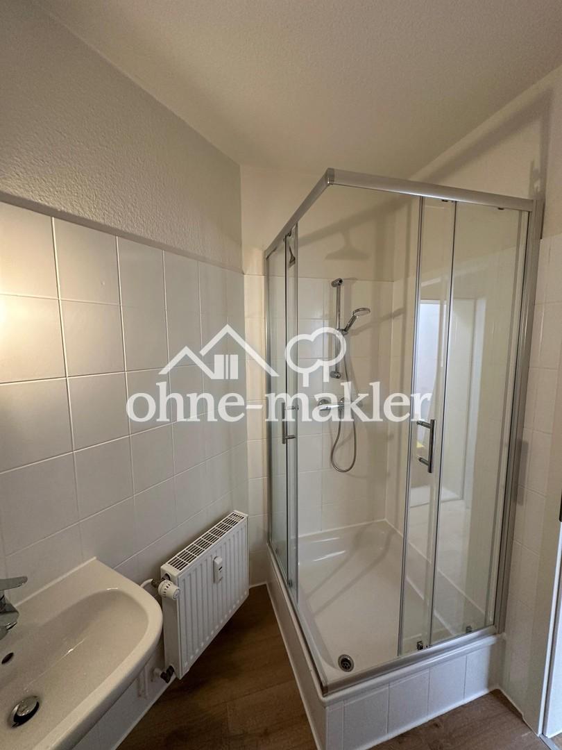 Frisch sanierte 2-Zimmer-Wohnung mit neuer Einbauküche & Tageslichtbad in Stadtfeld-Ost - Photo 5