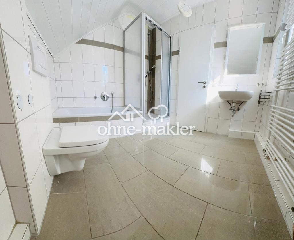 Moderne Helle 3-Zimmer-Maisonette Wohnung mit Galerie - Foto 4