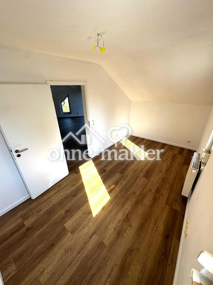 Moderne Helle 3-Zimmer-Maisonette Wohnung mit Galerie - Foto 2