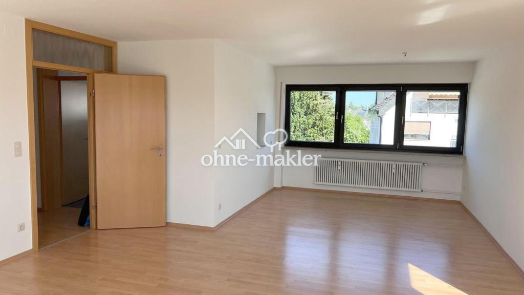 Frisch getüncht! - Helle, großzügige 4 Zi-Whg Wohnung mit Garage und großem Balkon in Fürth - Photo 1