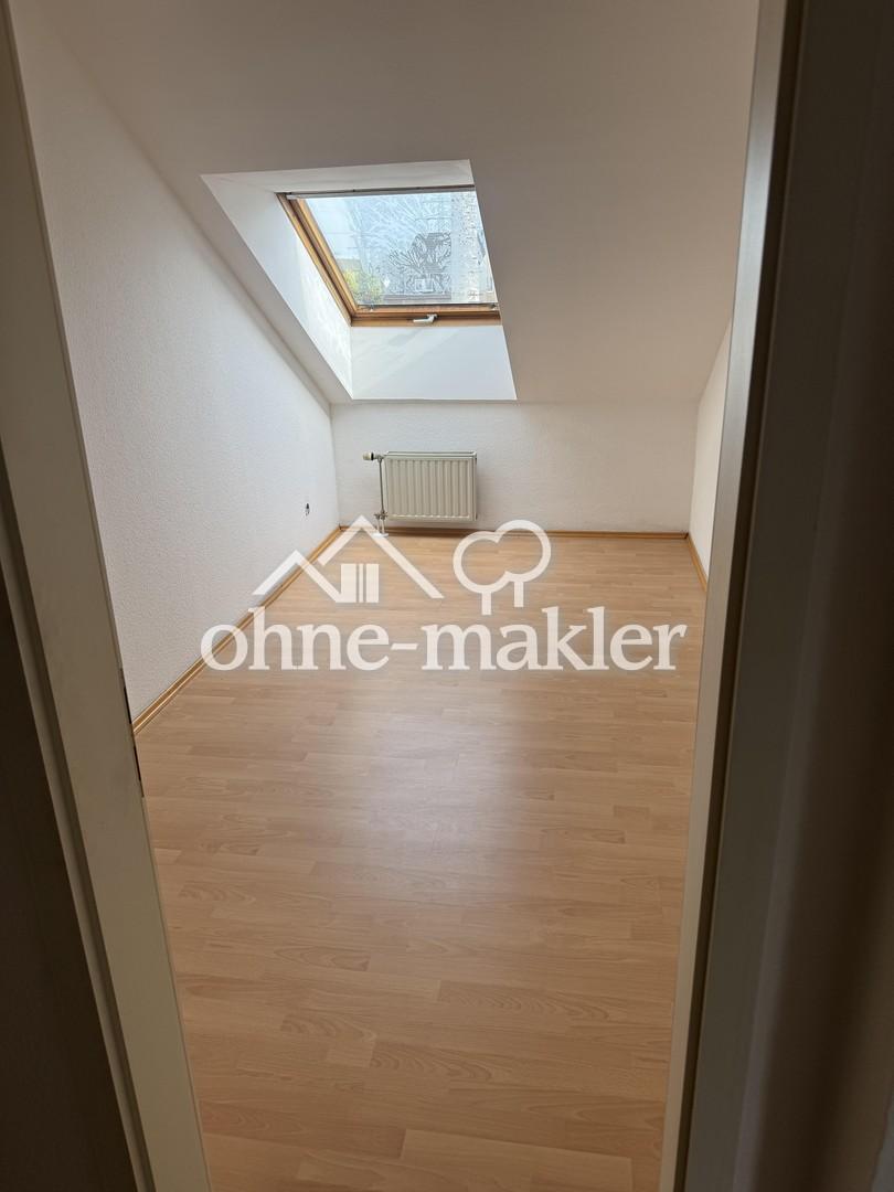 Leverkusen Manfort Helle, freundliche Dachgeschosswohnung - Foto 5