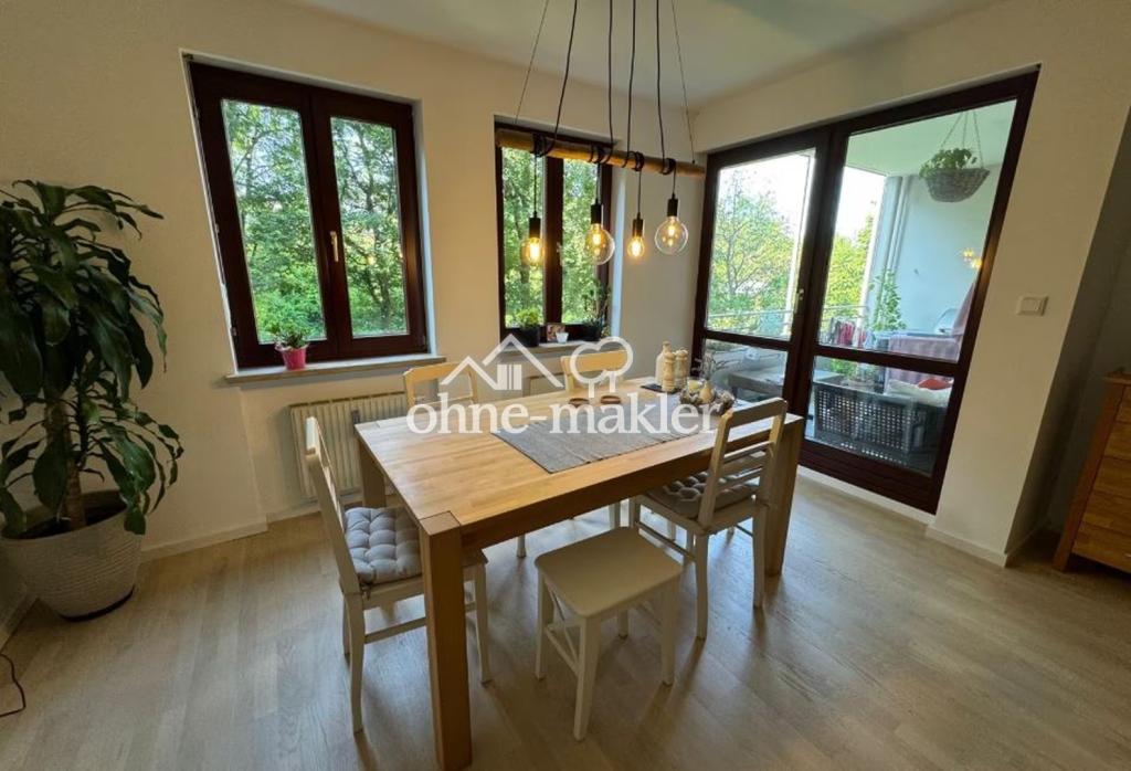 Hochwertig renovierte 3-Zi.-Wohnung mit Eichenparkett, neuer EBK & Balkon - Foto 4