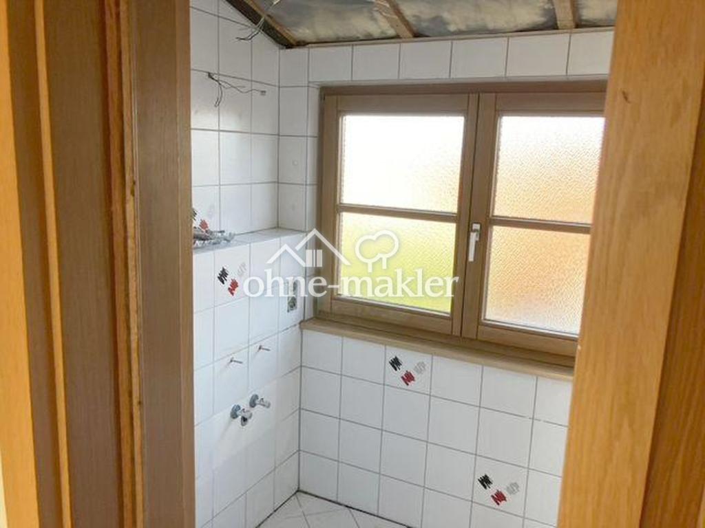 Neu renoviert! - 3 Zi-Whg Maisonetten Whg mit neuer EBK, Balkon, eigenem Garten und AA in Tübingen - Foto 2