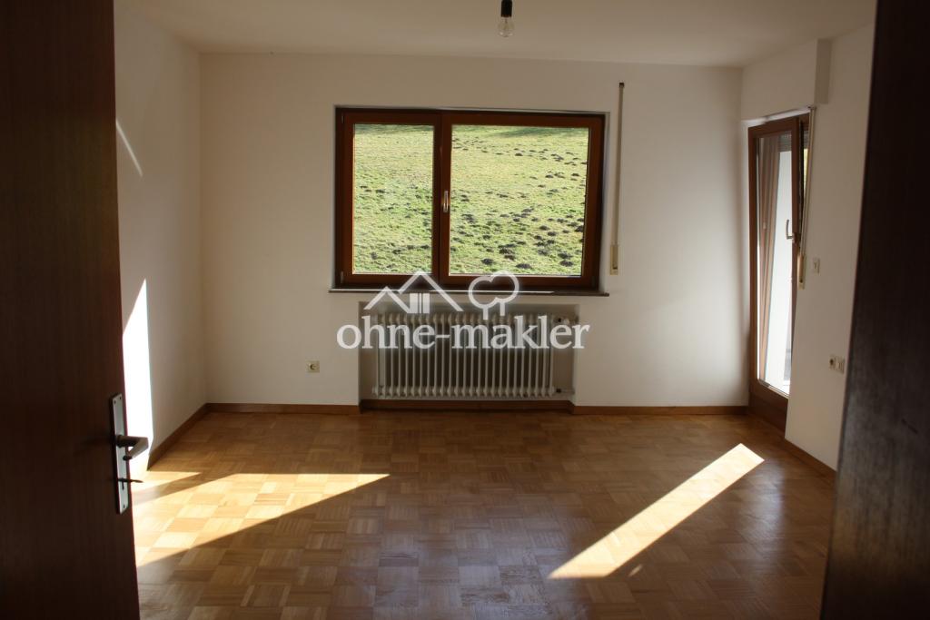 Renovierte und helle 3,5 Zimmer- Wohnung mit neuwertiger Einbauküche - Photo 3