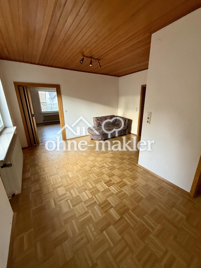 In Renovierung – großzügige Erdgeschosswohnung mit großer Terrasse, Platz für Familie & Hund - Photo 5