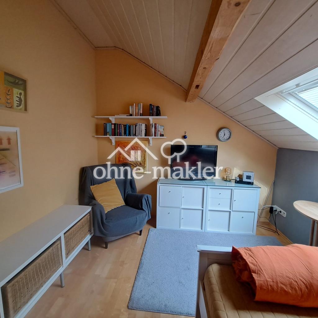 Gepflegte DG Wohnung für 1-2 Personen mit Terrasse + Gartennutzung - Photo 1