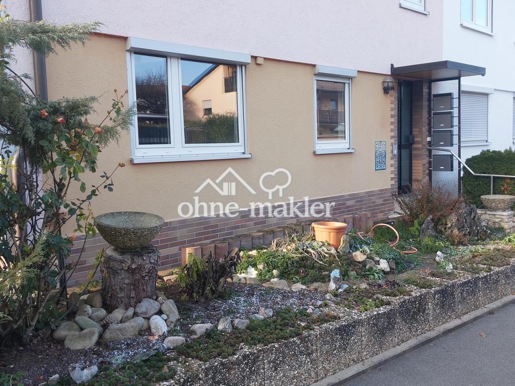 Schöne 4-Zimmer-Erdgeschosswohnung mit Terrasse, Einbauküche und Stellplatz in Neckarsulm - Photo 4