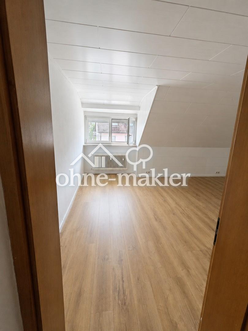 Helle 2-Zimmer-Dachgeschosswohnung (71 m²) in ruhiger Lage nahe Kurpark - Photo 4
