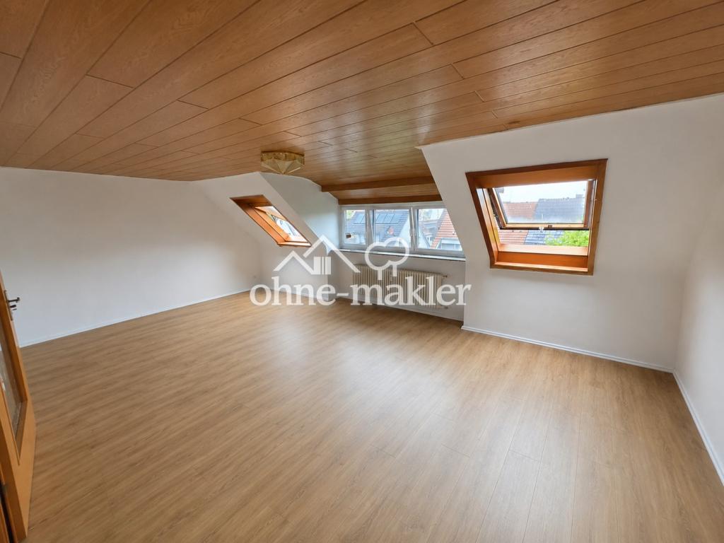 Helle 2-Zimmer-Dachgeschosswohnung (71 m²) in ruhiger Lage nahe Kurpark - Foto 3
