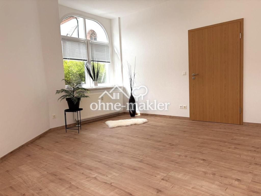 Erstbezug n. Sanierung | Lichtdurchflutete 1-Zimmer-Wohnung | ebenerdig im Zentrum v. Wurzen - Photo 1
