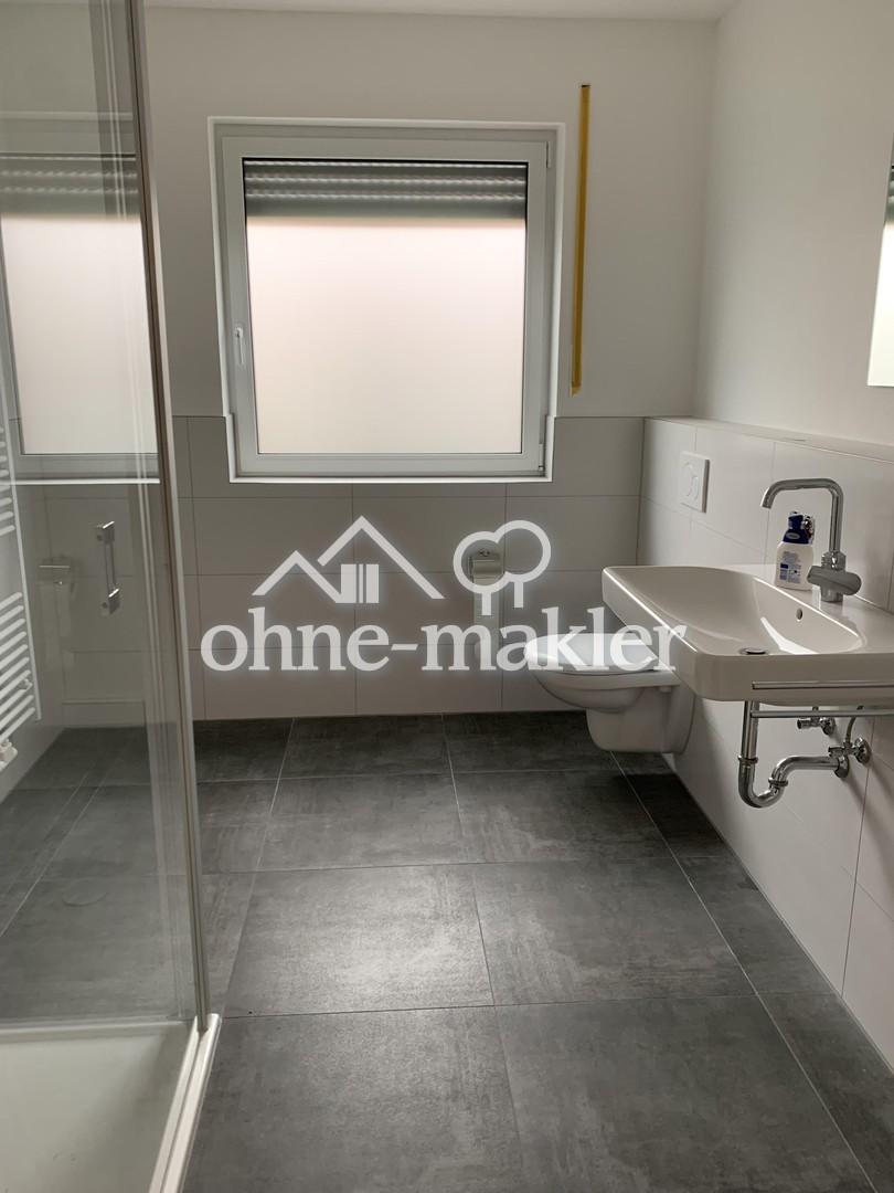 Erdgeschosswohnung Erstbezug mit Blick ins Grüne - Foto 5