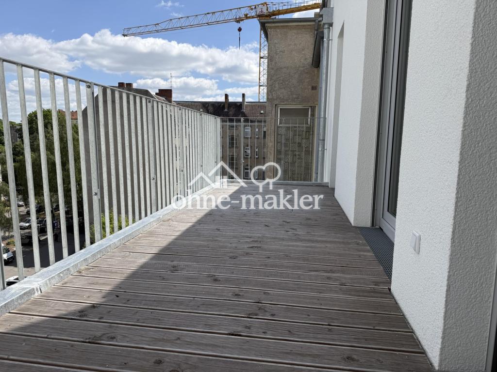 Tolle Wohnung mit großem Balkon - Foto 5