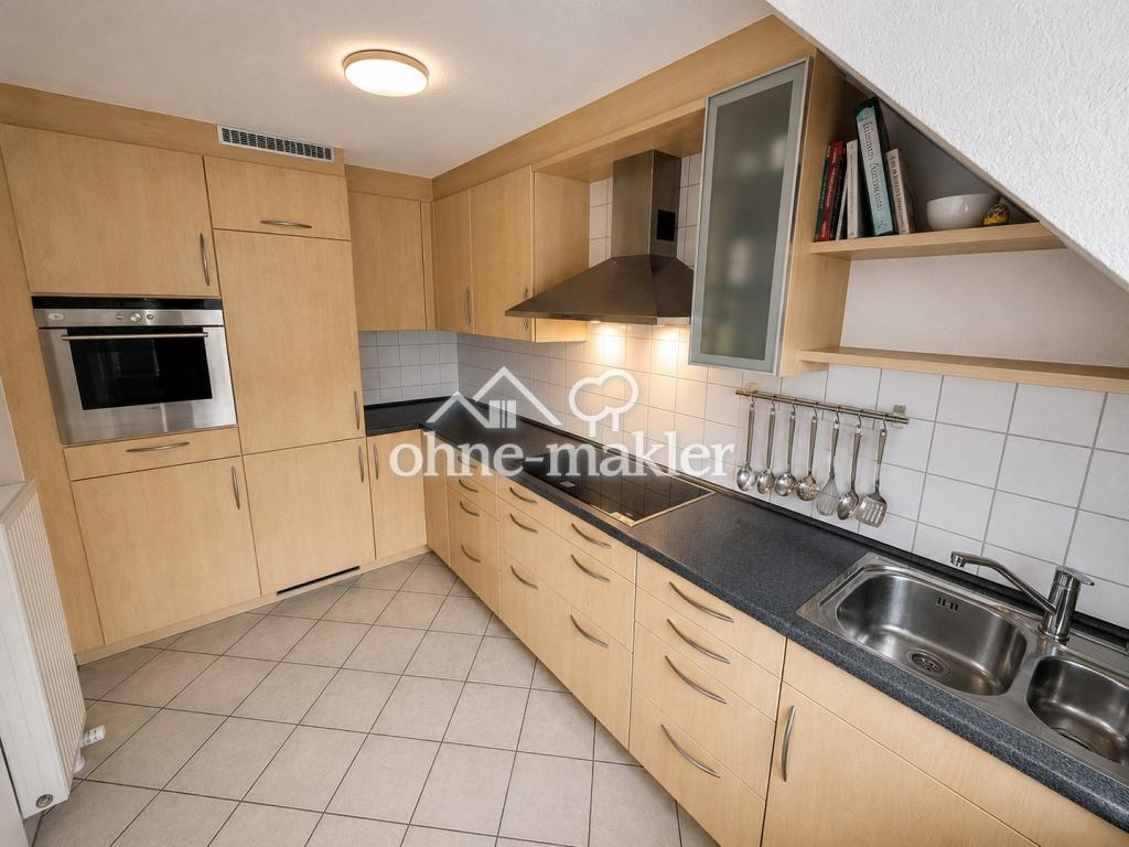 Helle 3,5 Zimmer Maisonette Wohnung mit Dachterrasse, TG-Stellplatz und guter ÖPNV-Anbindung - Photo 5