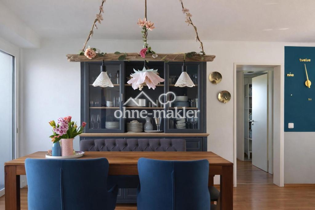 Wunderschöne 4-Zimmer-DG-Wohnung mit 2 Dachterrassen in Karlsfeld vor den Toren Münchens - Foto 3