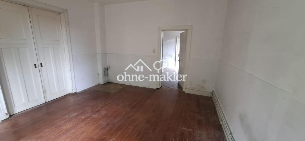 6-Zimmer-Maisonette mit Dachterrasse für Selbstgestalter in Siebenbäumen - Foto 1