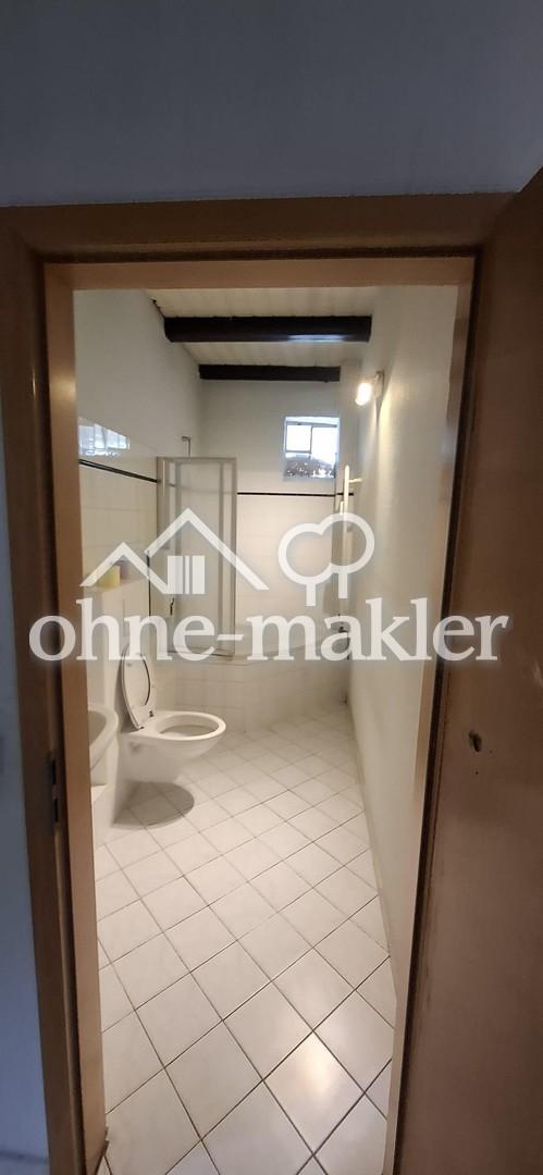 6-Zimmer-Maisonette mit Dachterrasse für Selbstgestalter in Siebenbäumen - Photo 5