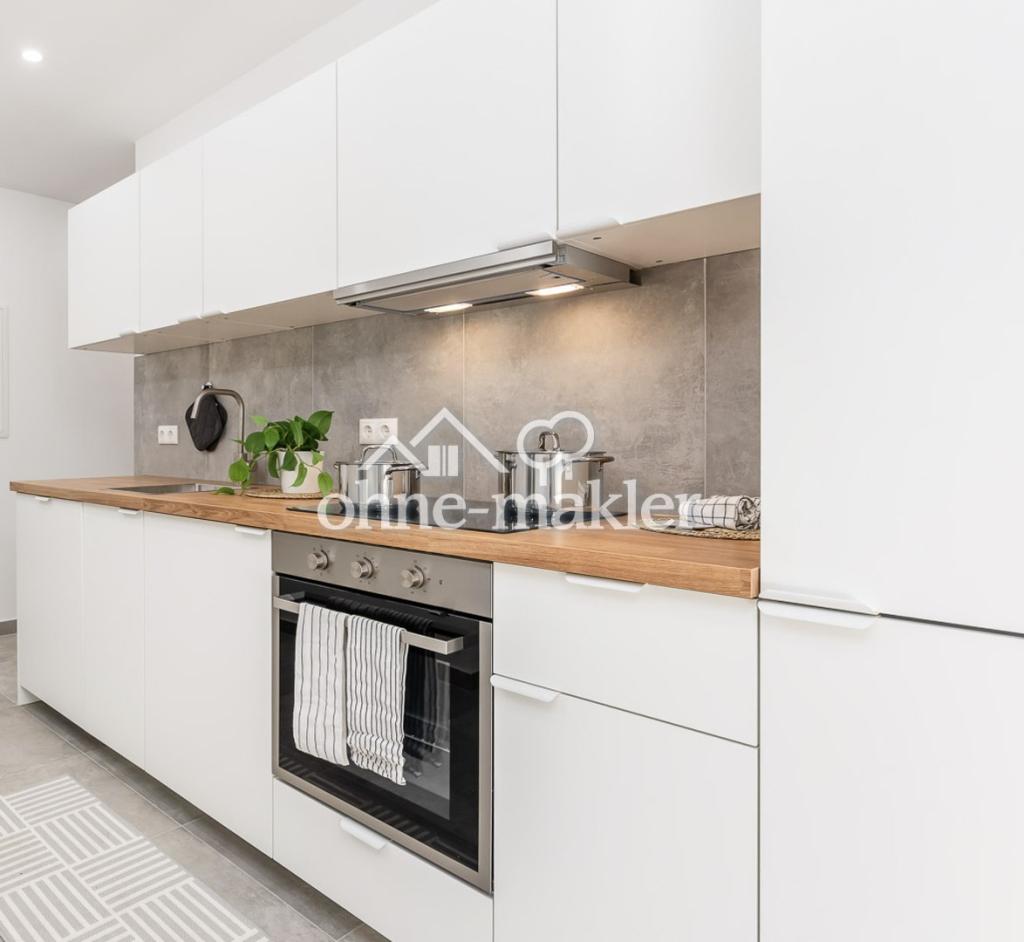 2 Zimmer-Wohnung frisch saniert mit großem ruhigem Balkon in Innenstadt - Foto 1