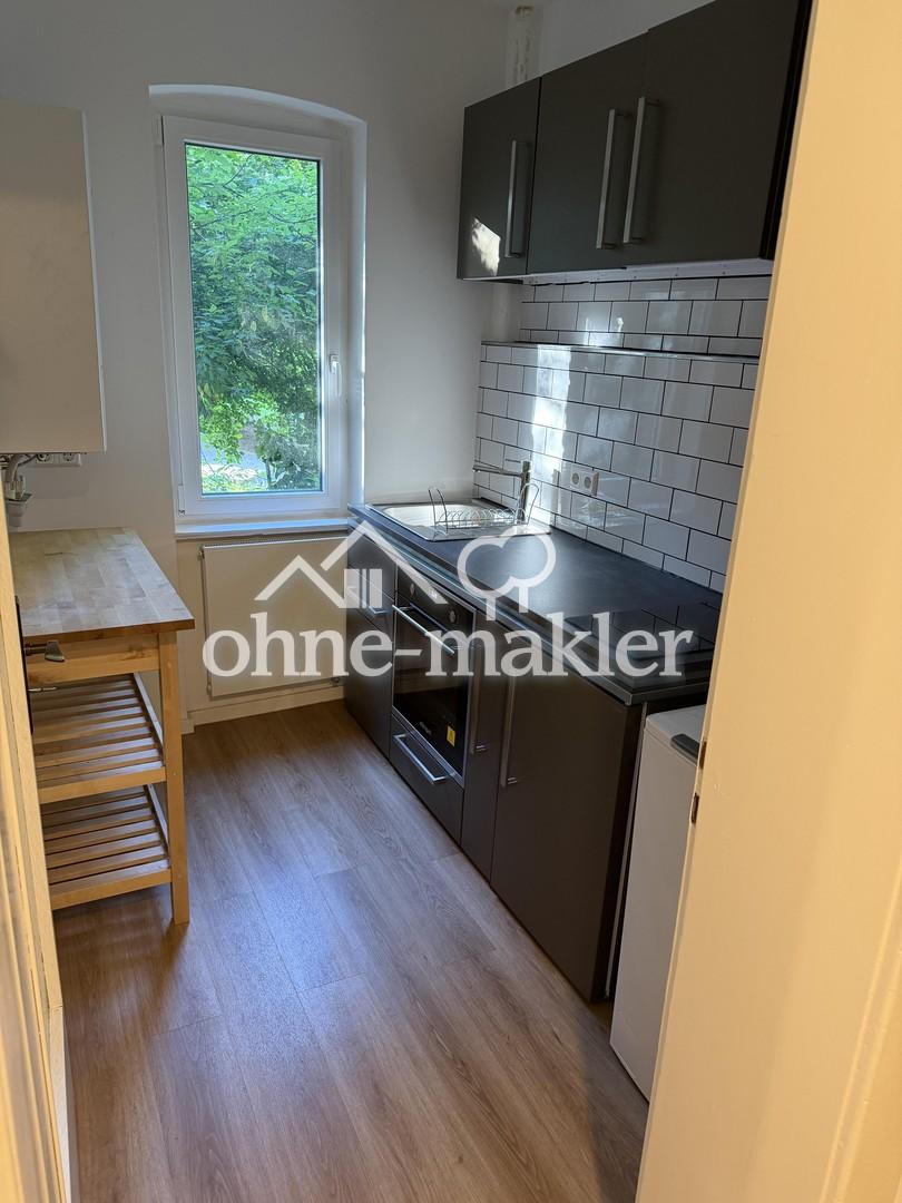 Ruhige Altbauwohnung mit eigenem Grün - Foto 1