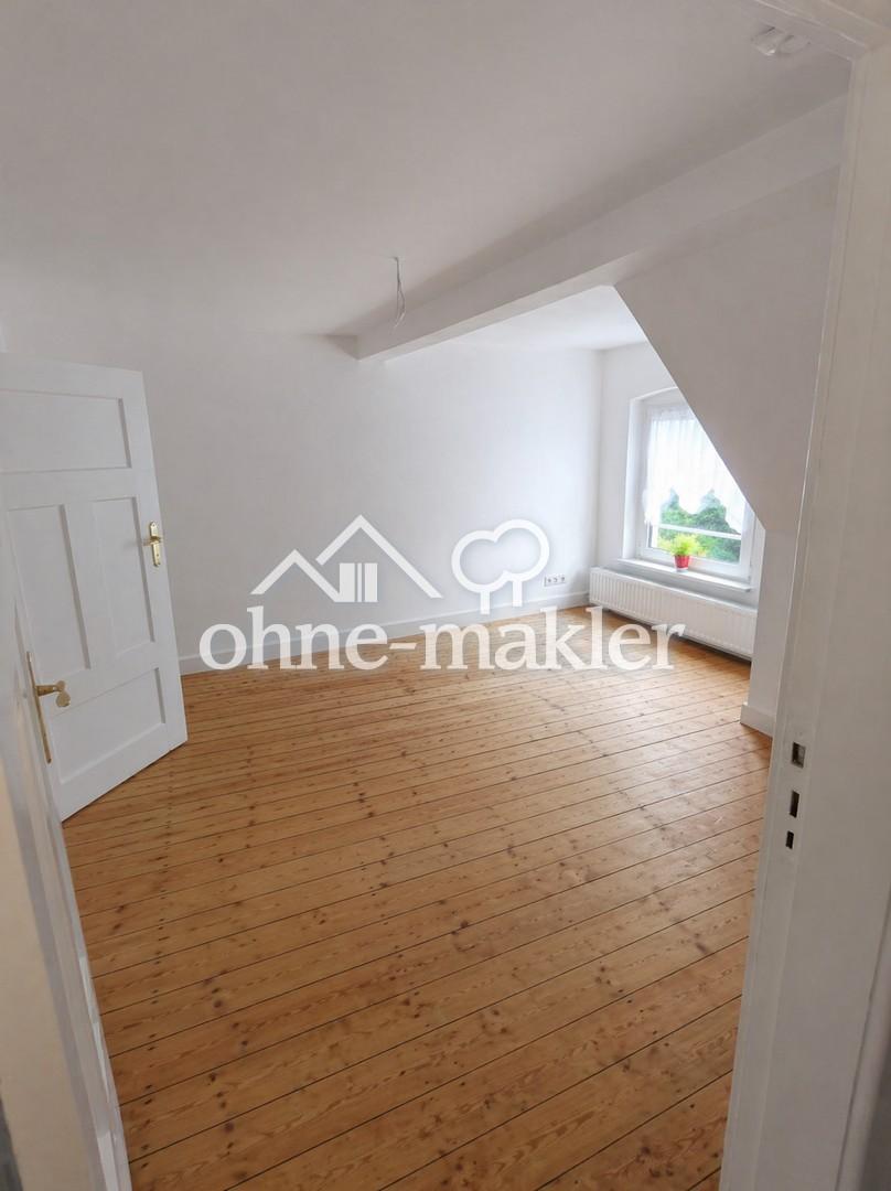 Helle 2,5-Zimmer-Wohnung mit neuer Einbauküche, Dielenboden und Gartennutzung - Photo 4