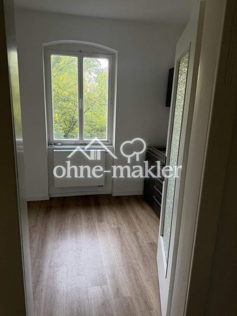 Ruhig & lichtdurchflutet – Altbau-Wohnung im Hinterhof - Photo 1