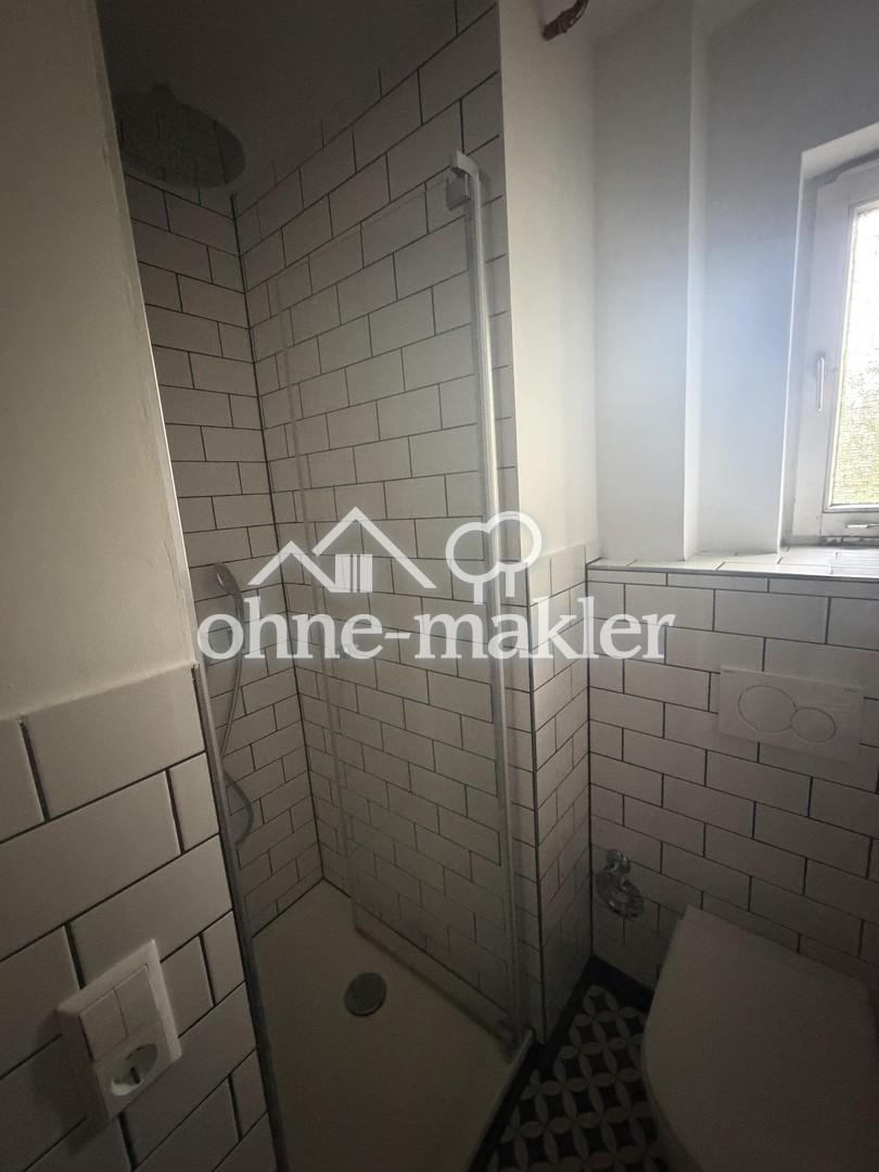 Ruhig & lichtdurchflutet – Altbau-Wohnung im Hinterhof - Photo 3