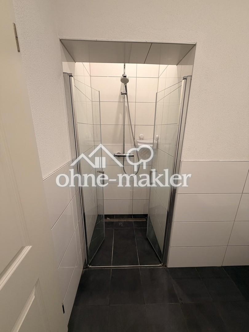 Gepflegte und Sanierte 2,5-Zimmer Wohnung im EG in Pforzheim inkl. EBK und Fußbodenheizung - Photo 3