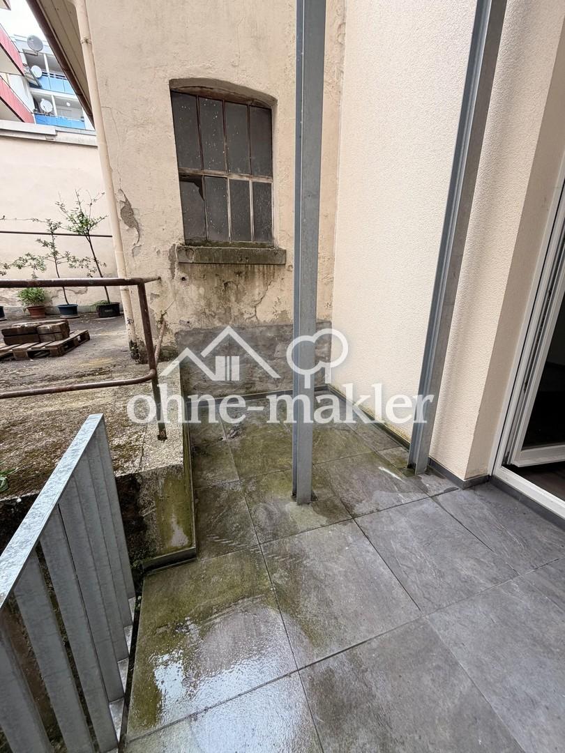 Gepflegte und Sanierte 2,5-Zimmer Wohnung im EG in Pforzheim inkl. EBK und Fußbodenheizung - Photo 5