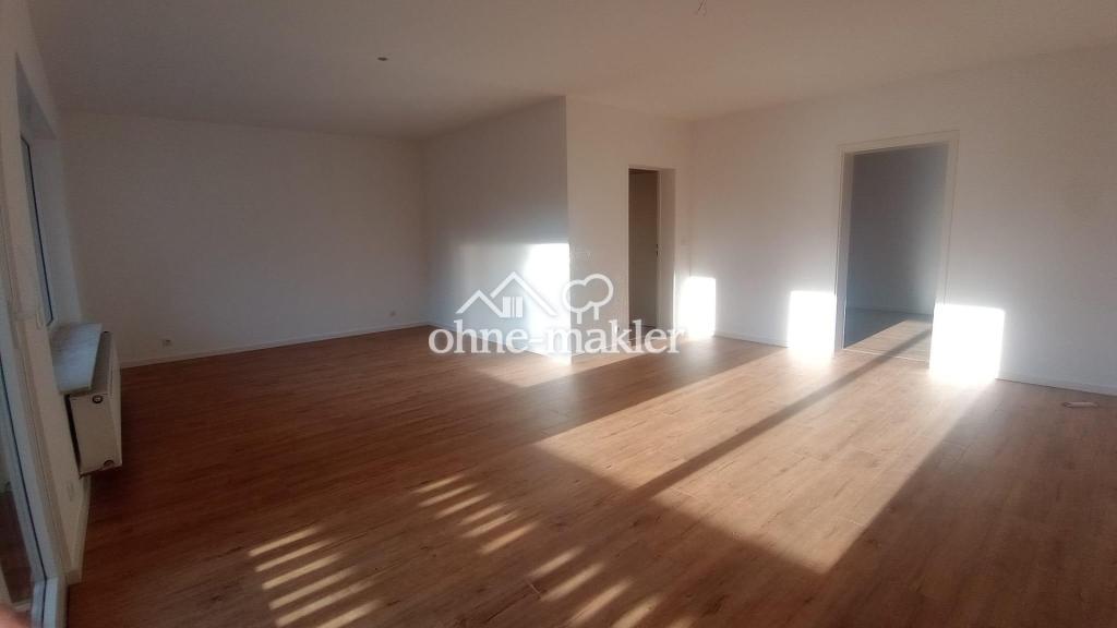 Attraktive 4-Zimmer-Wohung in einem gepflegten 3-FH mit Blick ins Grüne - Foto 3