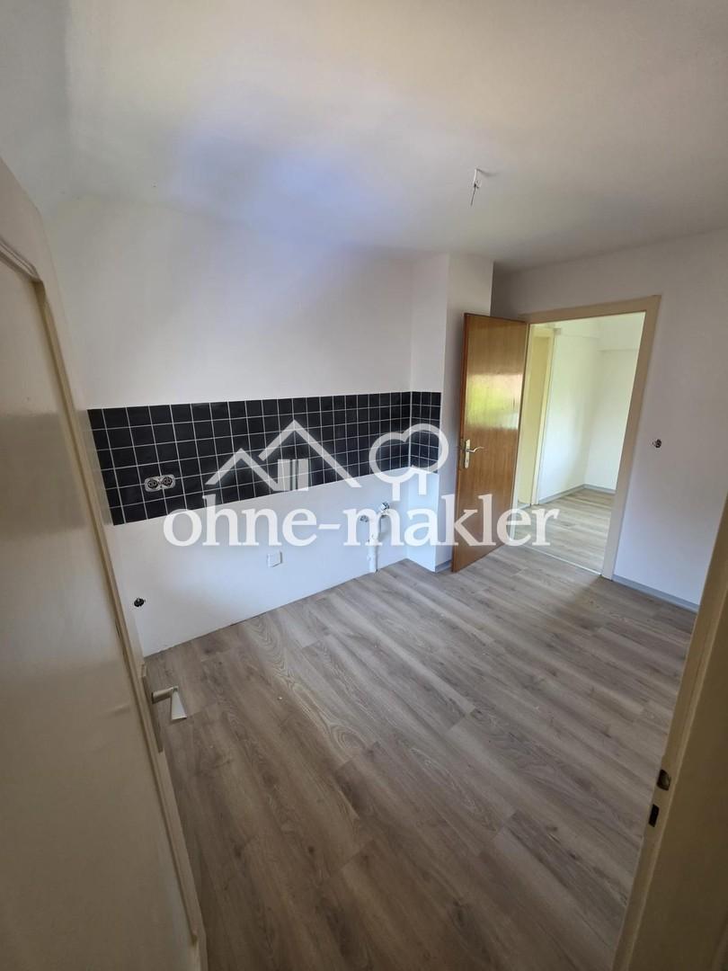 Lichtdurchflutete 2-Zimmer-Wohnung mit kleinem Gartenanteil in Emmerstedt - Neu renoviert - Foto 2