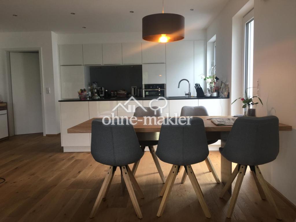 Exklusive 3-Zimmer Erdgeschosswohnung mit großer Sonnenterrasse, Garten und hochwertiger Ausstattung - Photo 2